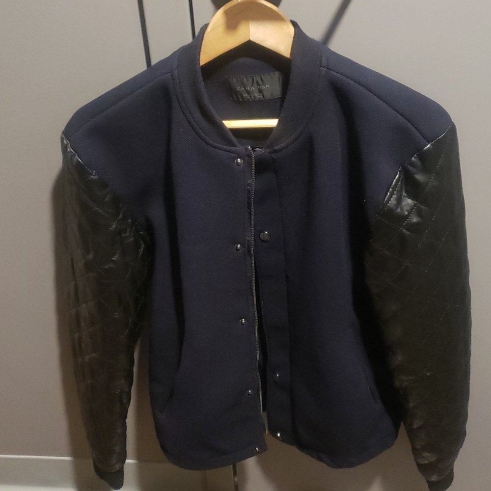 Jacket - Picture 2 of 3